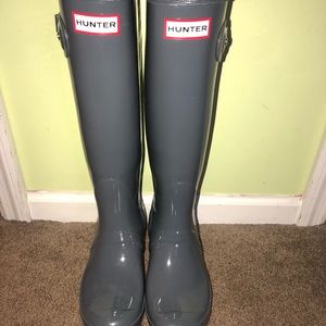 Size 7 Gray Hunter Boots